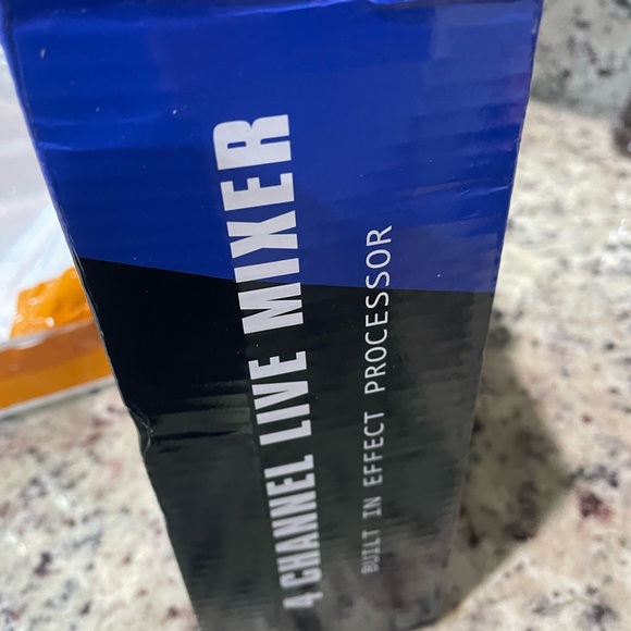 Audio Mixer 4 Ch With Usb Connection For Pc - Picture 5 of 7